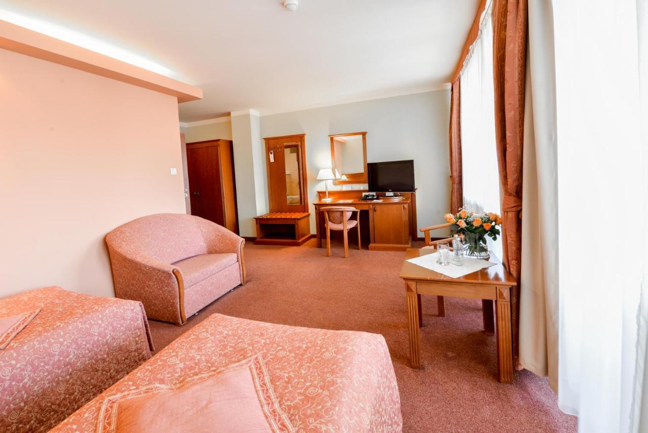 SPA Hotel Jawor Jaworze Buitenkant foto