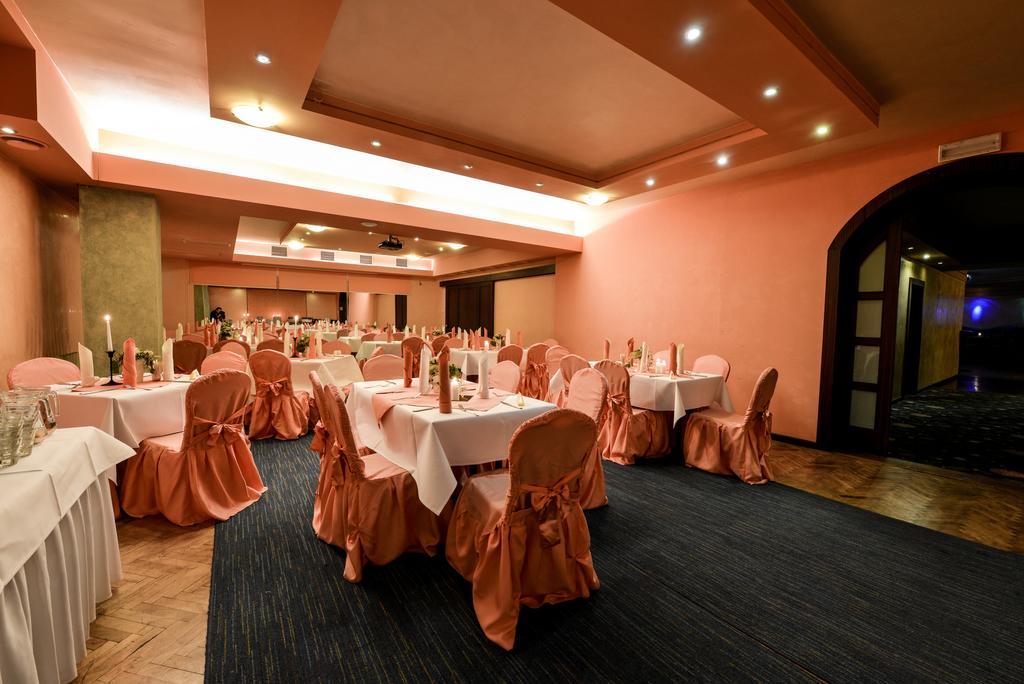 SPA Hotel Jawor Jaworze Buitenkant foto