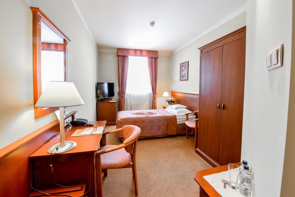 SPA Hotel Jawor Jaworze Buitenkant foto