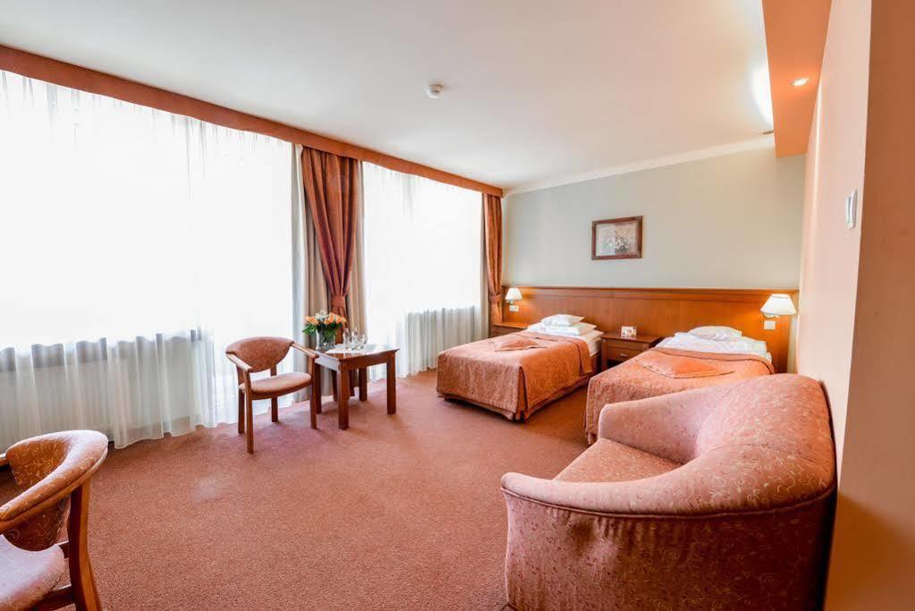 SPA Hotel Jawor Jaworze Buitenkant foto